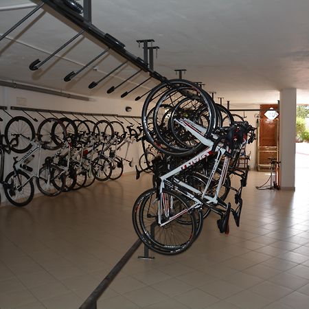 Hotel Li Graniti Baja Sardinia Eksteriør billede