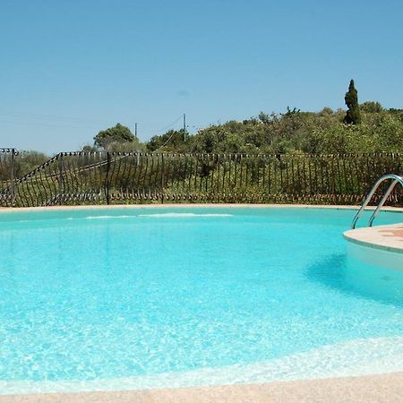 Hotel Li Graniti Baja Sardinia Eksteriør billede
