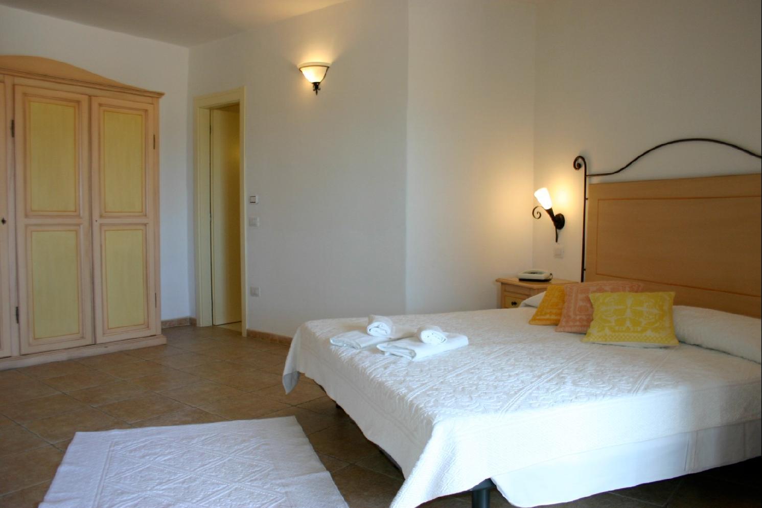 Hotel Li Graniti Baja Sardinia Eksteriør billede