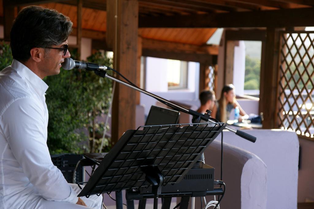 Hotel Li Graniti Baja Sardinia Eksteriør billede
