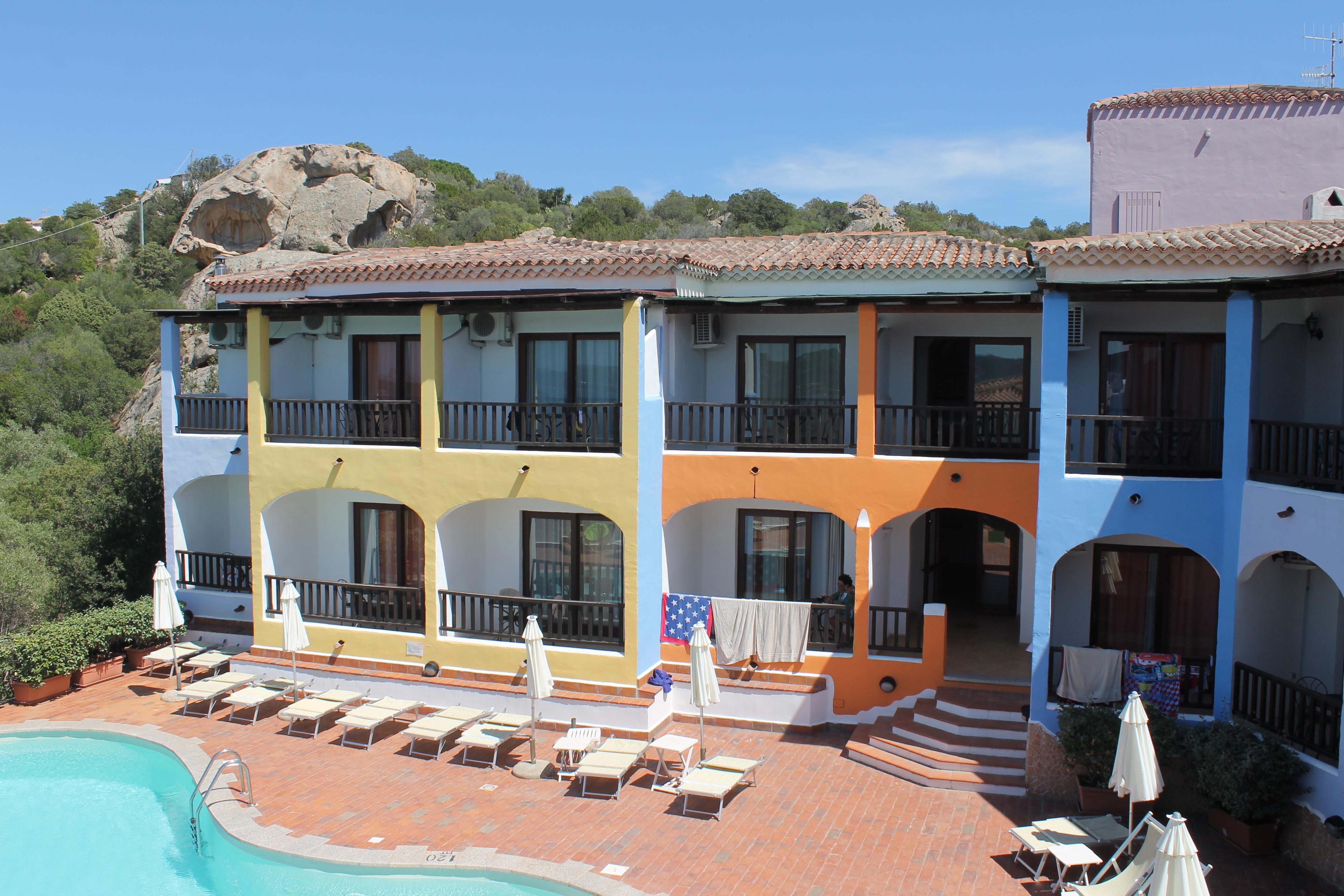Hotel Li Graniti Baja Sardinia Eksteriør billede