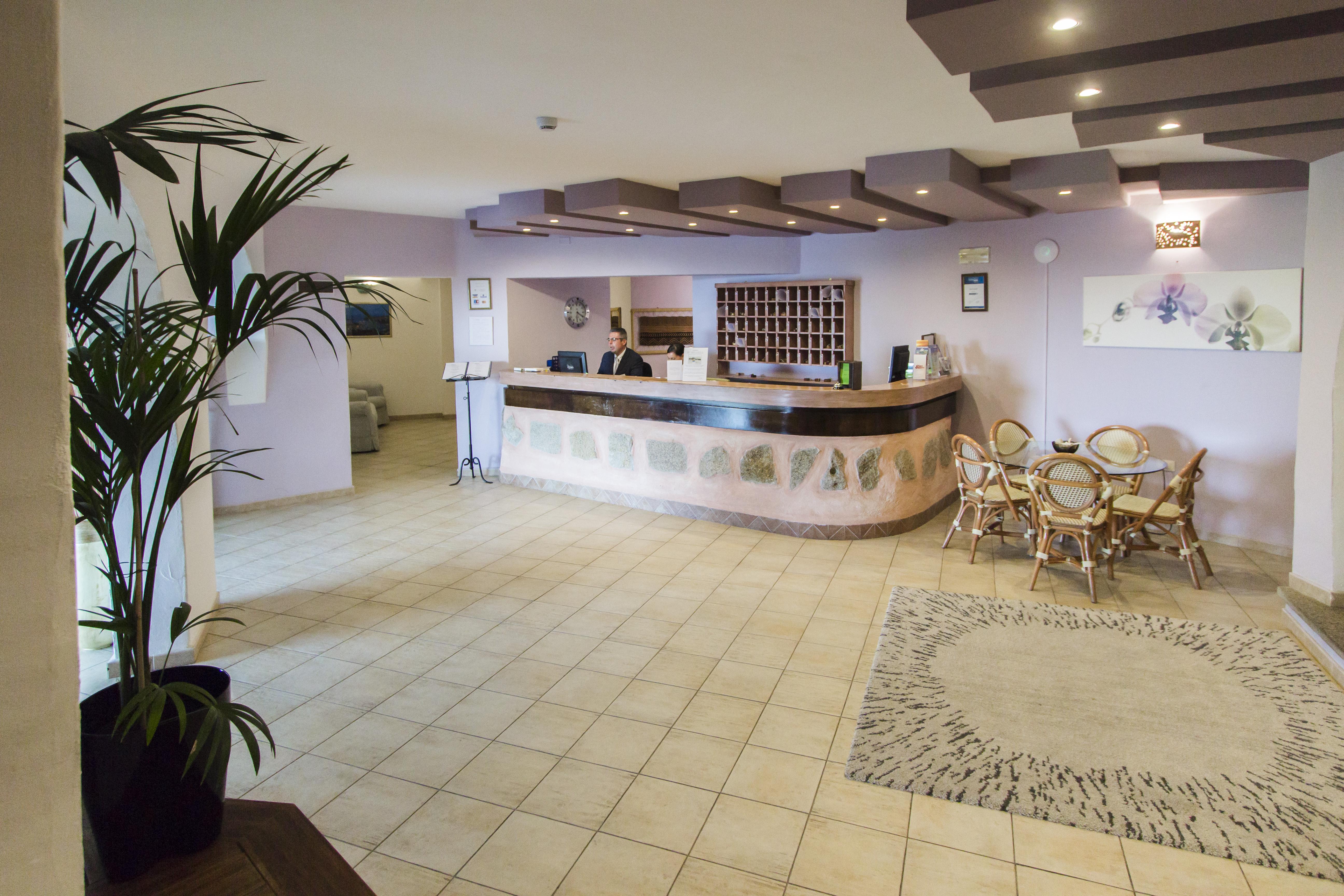 Hotel Li Graniti Baja Sardinia Eksteriør billede