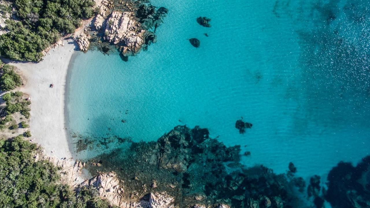 Hotel Li Graniti Baja Sardinia Eksteriør billede